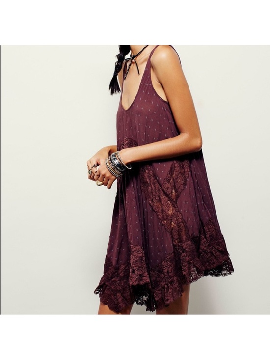 Free People Dresses & Skirts - Free People lace slip dress